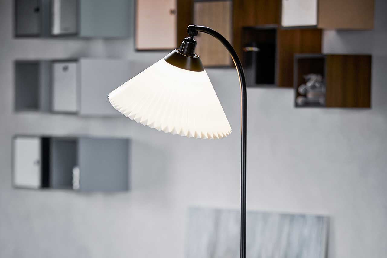 LeKlint12_lampshade_black_lifestyle2