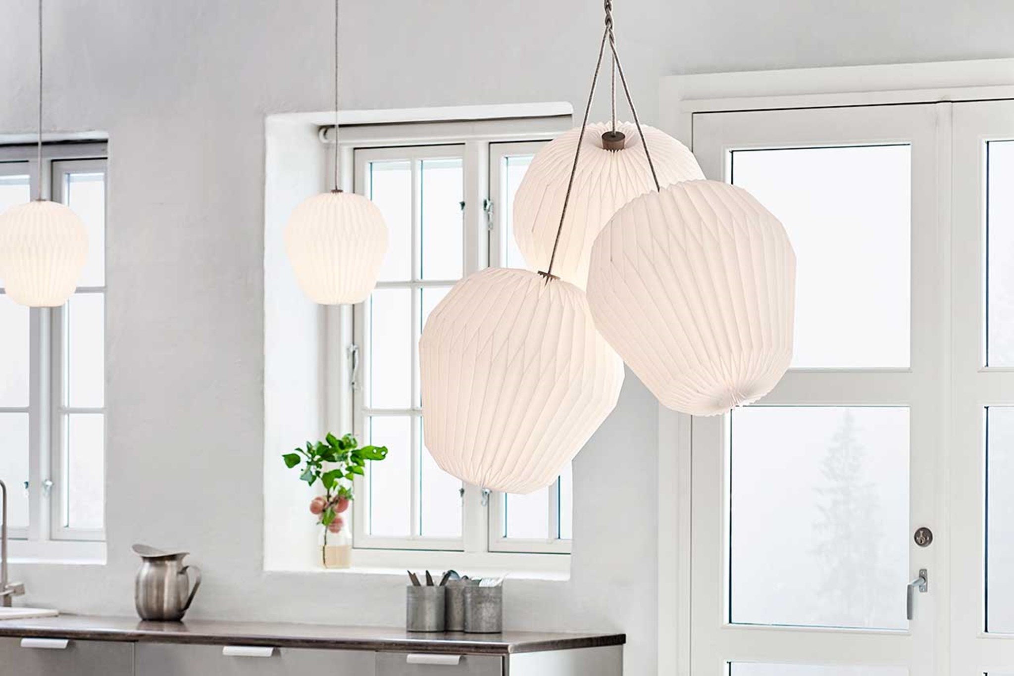 LeKlint130_Bouquet3_pendant_lifestyle_3