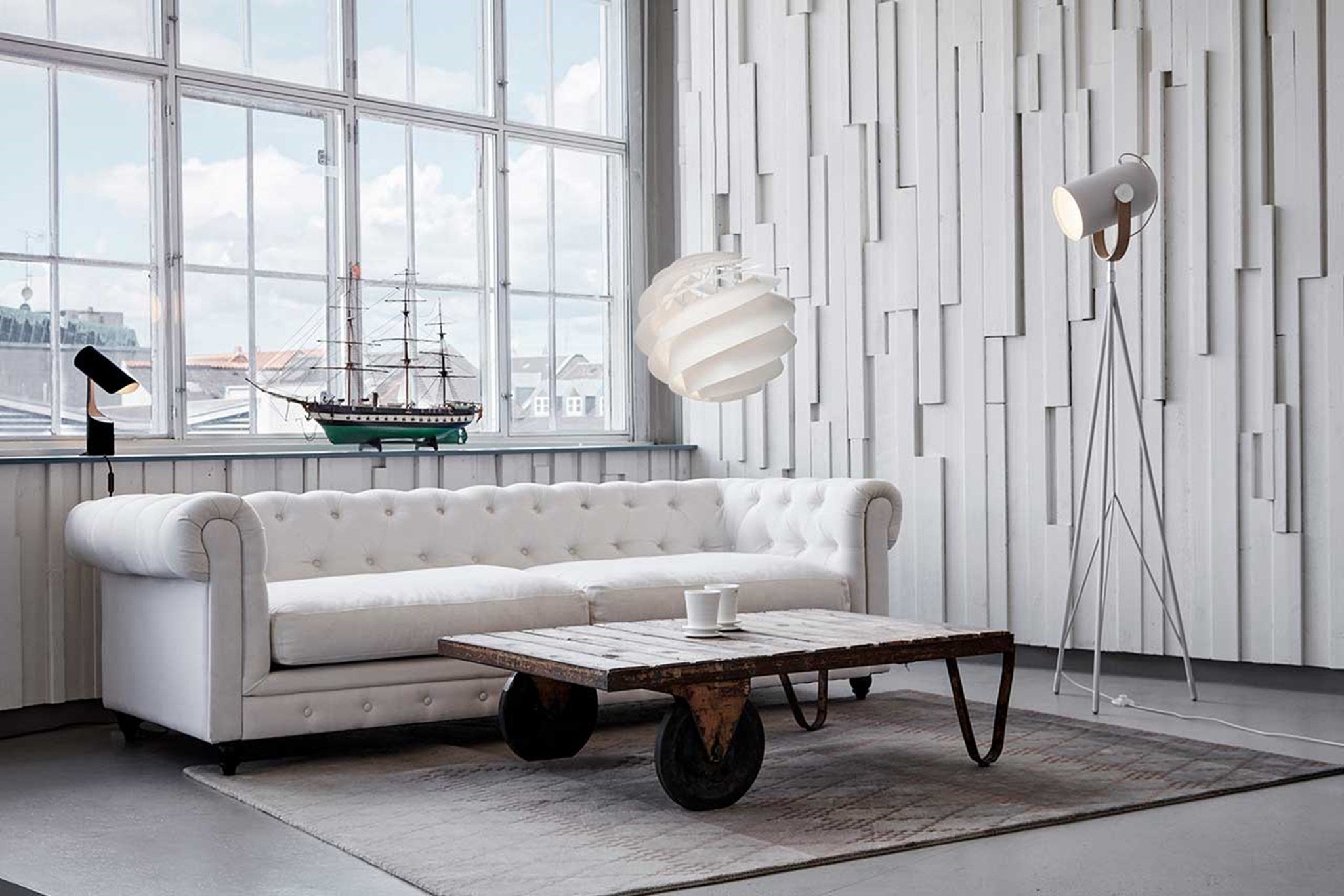 LeKlint1313_Swirl3_pendant_lifestyle2