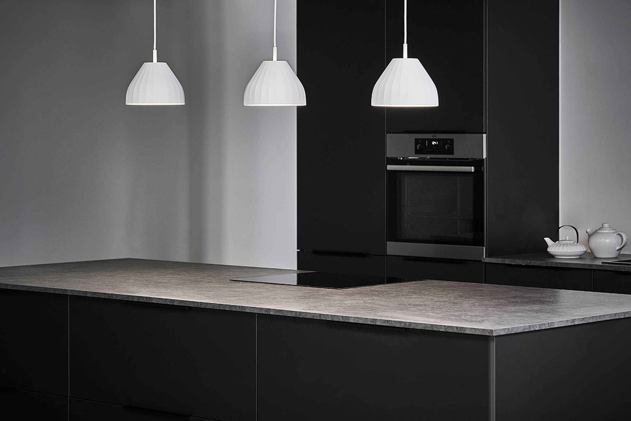 LeKlint140_Facet_pendant_white_lifestyle4