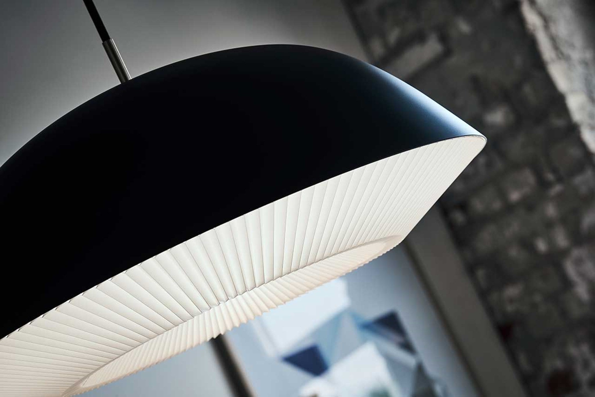 LeKlint155_Caché_pendant_xlarge_details